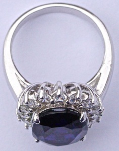 Vintage Silver Tone Dark Blue Glass and Clear Diamante Ring